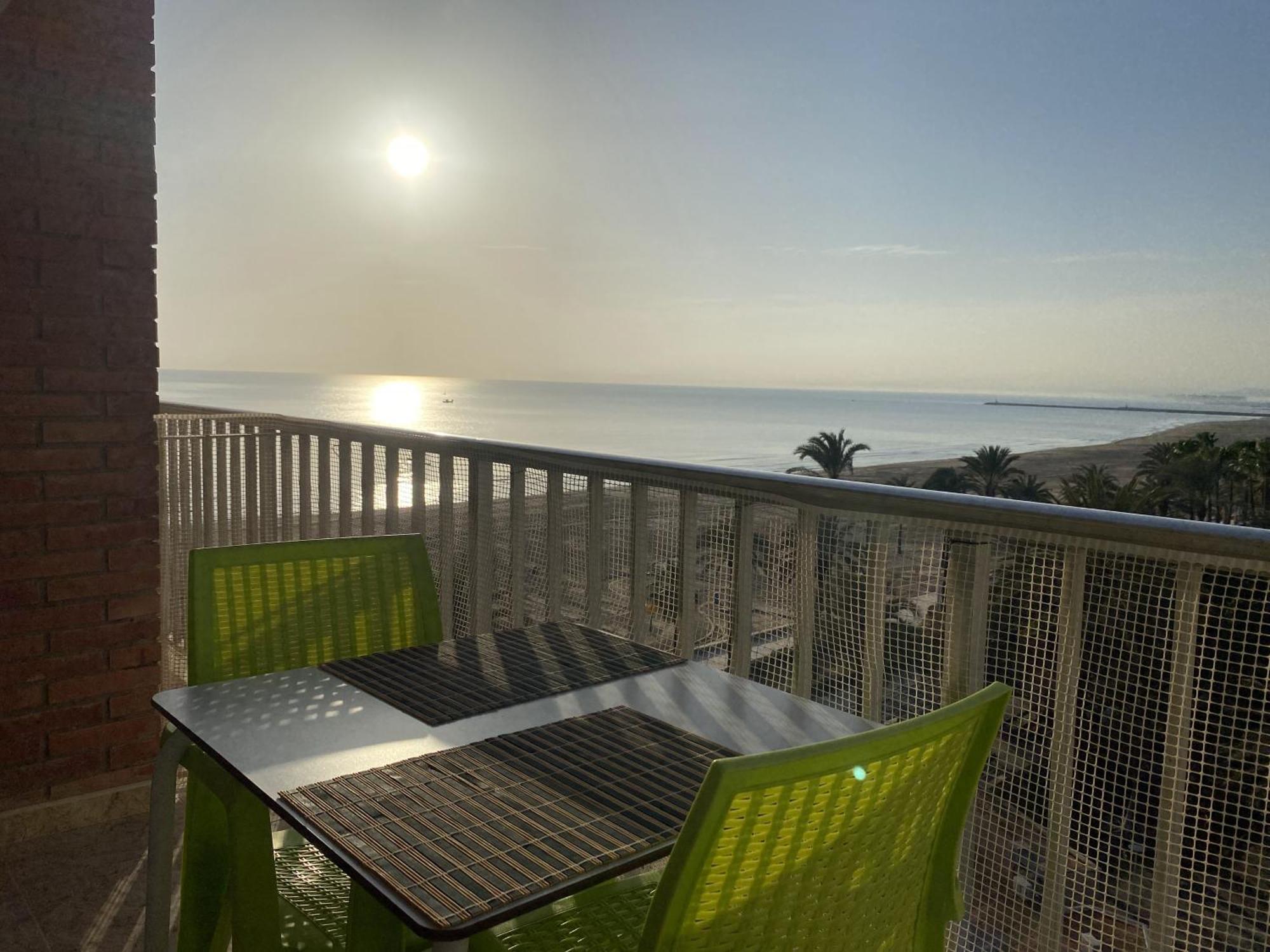 Beachfront And Cozy Apartment Cullera Zewnętrze zdjęcie